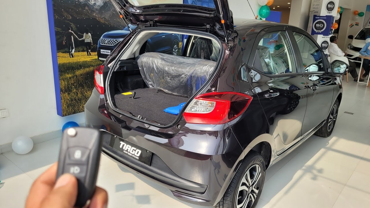 Tata Tiago CNG